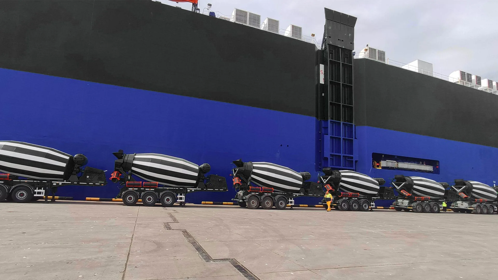Concrete Mixer Semi Trailer — STU Trailers