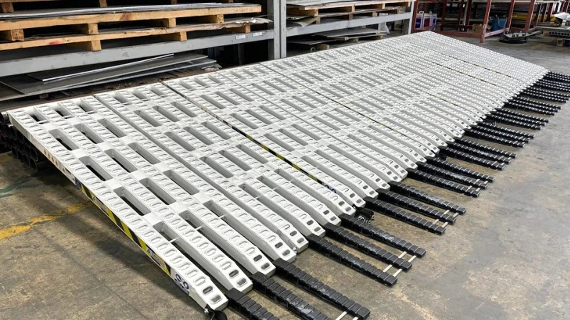 Rear Ramp Loading for Tracked and Wheeled Machinery