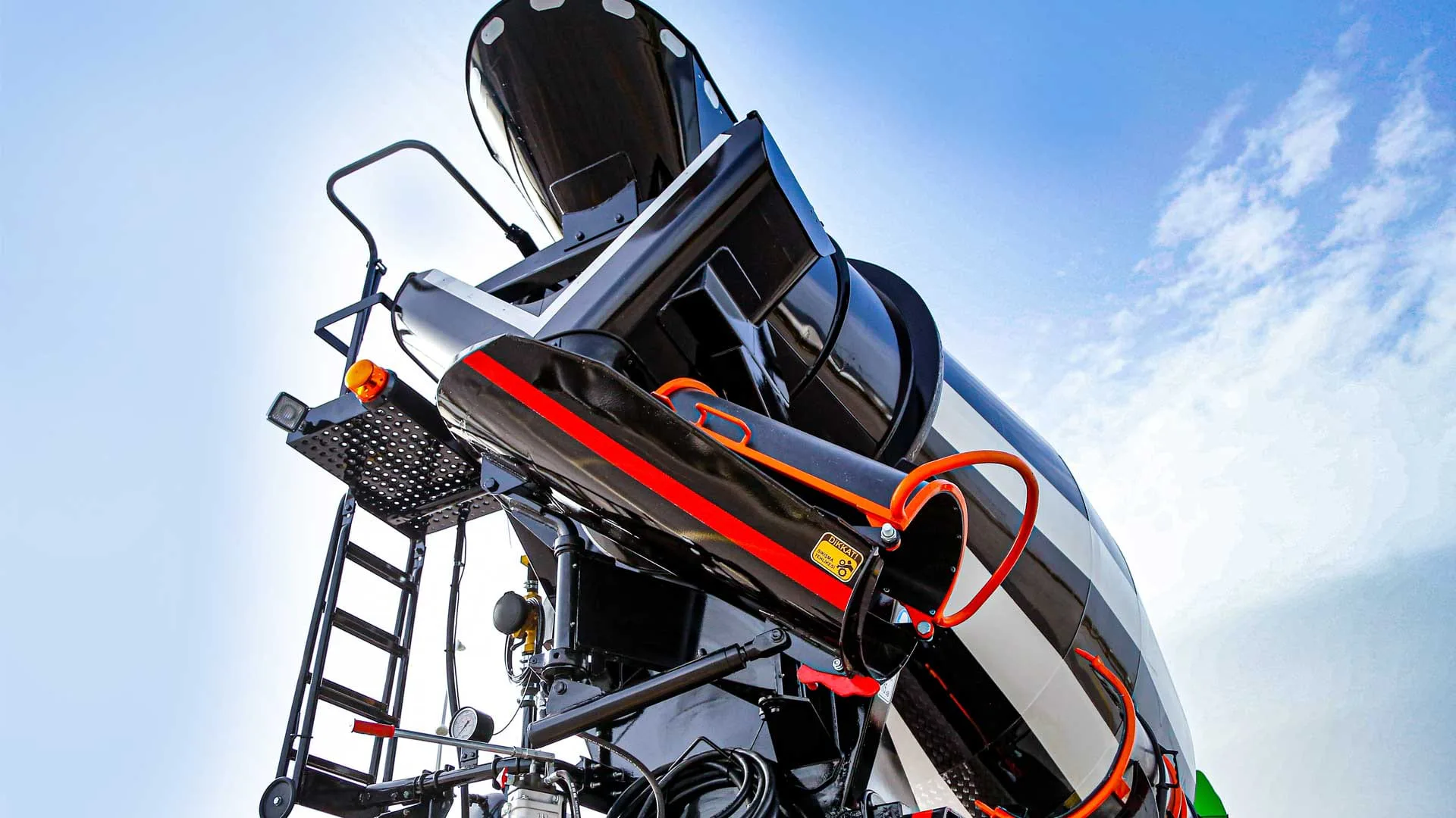 Loading Chute — STU Trailers