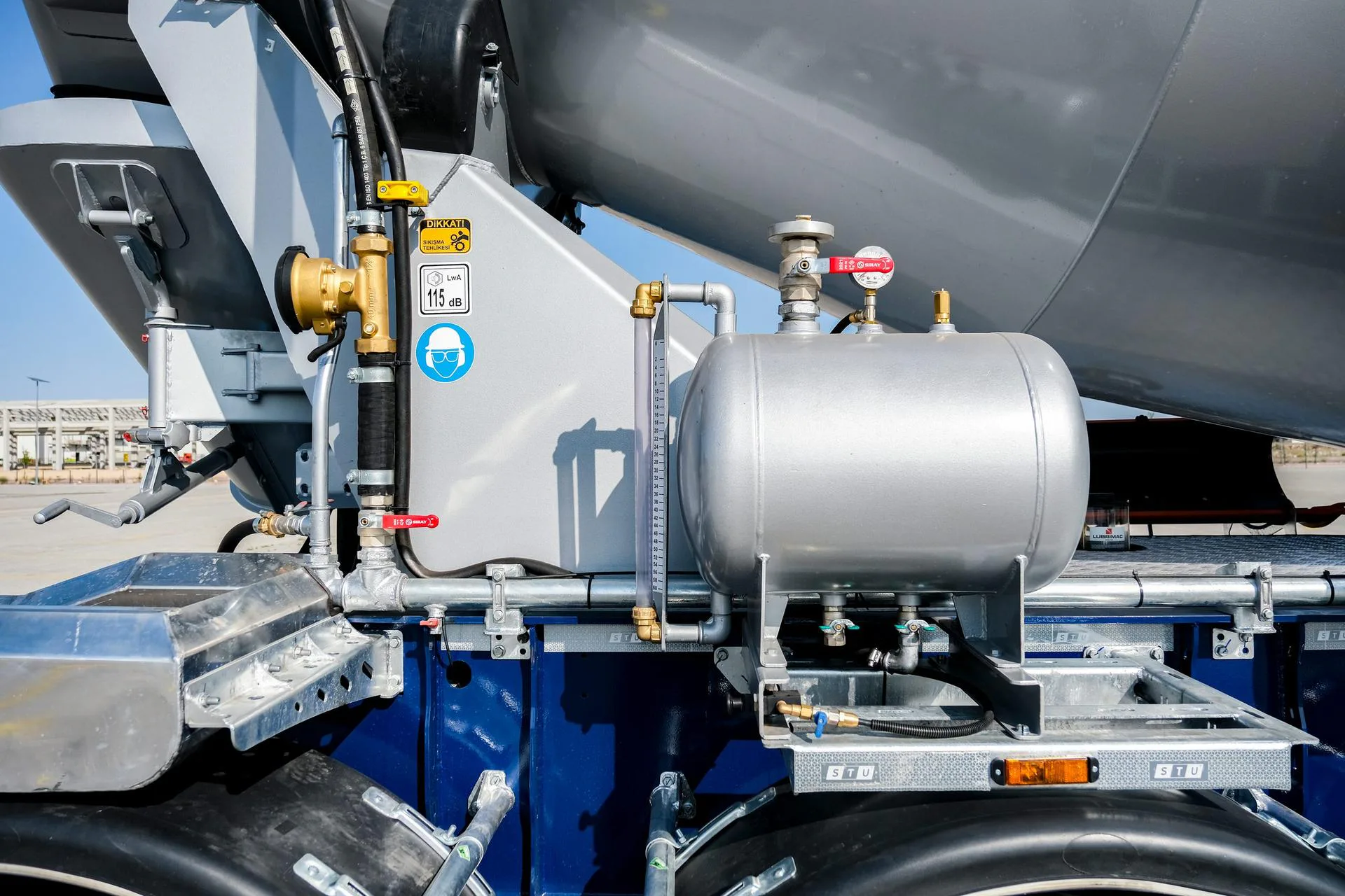 STU Motor — STU Trailers