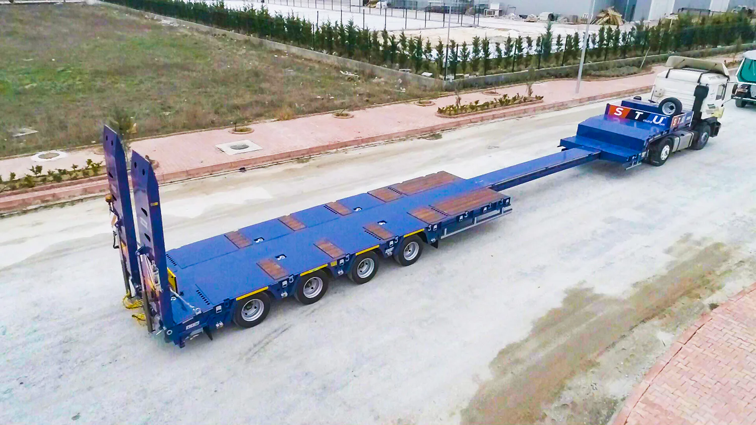 4 Axle Extendable Lowbed Trailer — STU Trailers