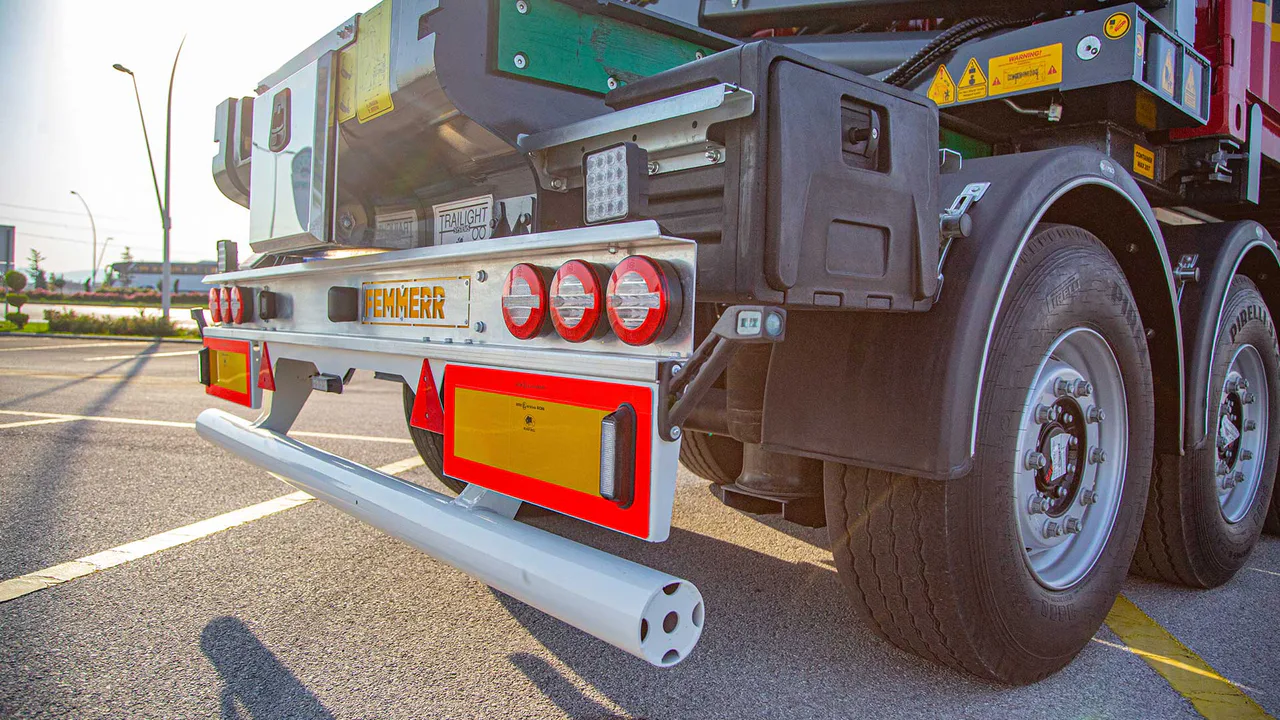 Contenedor cargado — STU Trailers