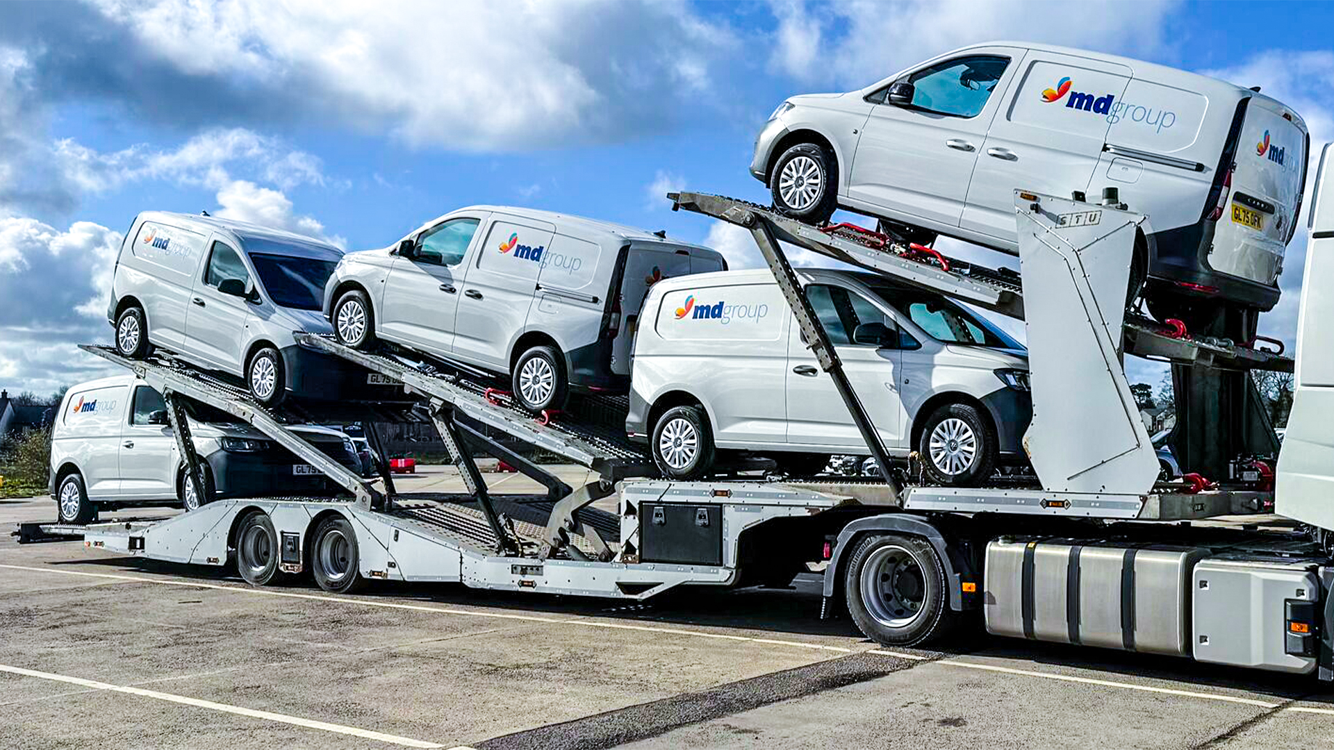 Autotransporters: capaciteit, dekconfiguratie en kosten per voertuig